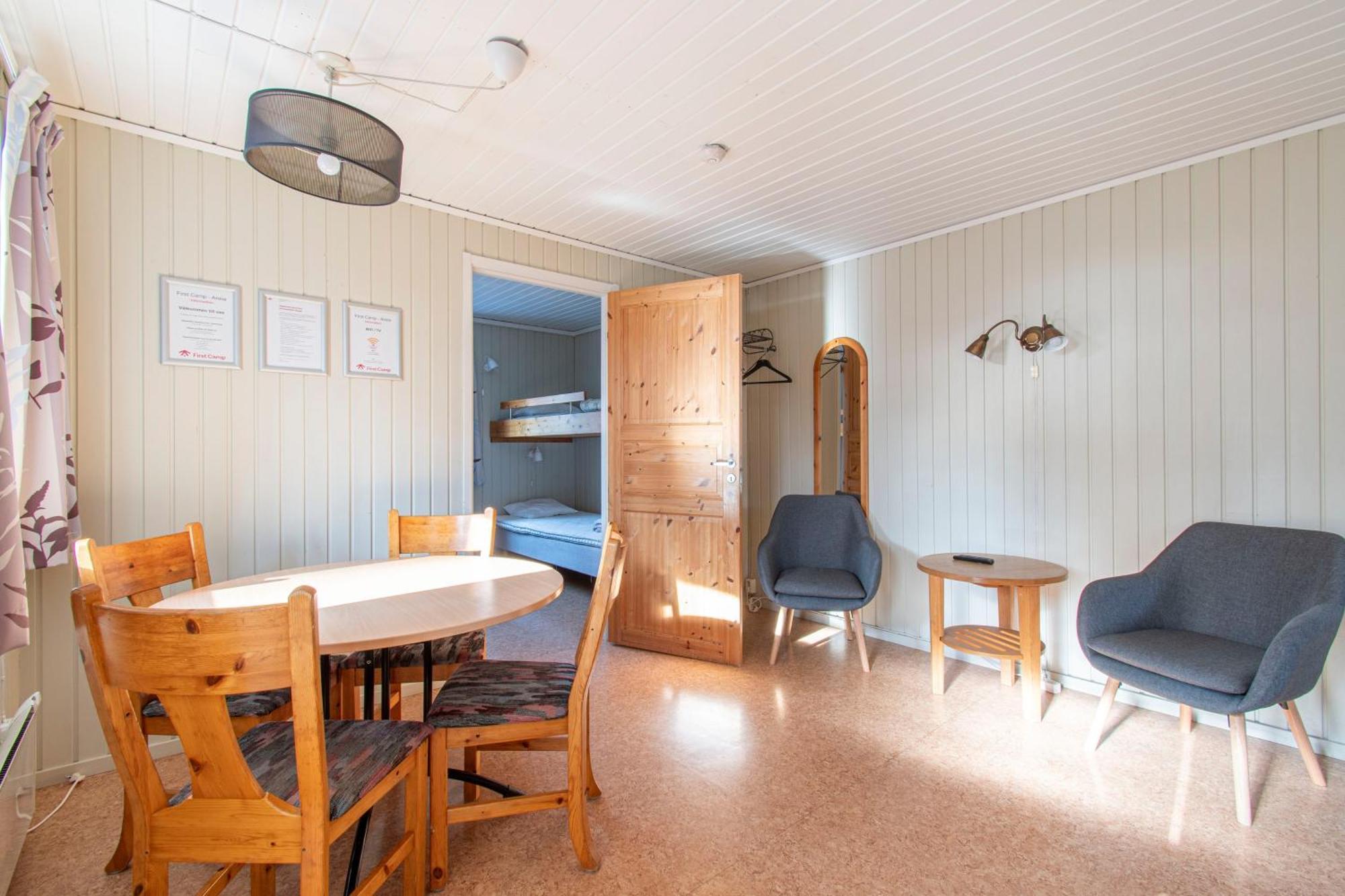 First Camp Ansia - Lycksele Hotel Стая снимка